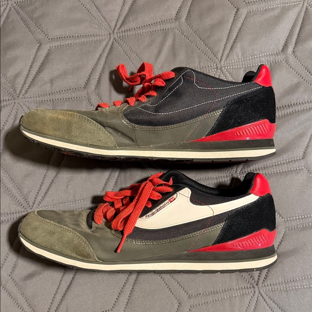 Diesel Industry Men's Olive and Red Sneakers